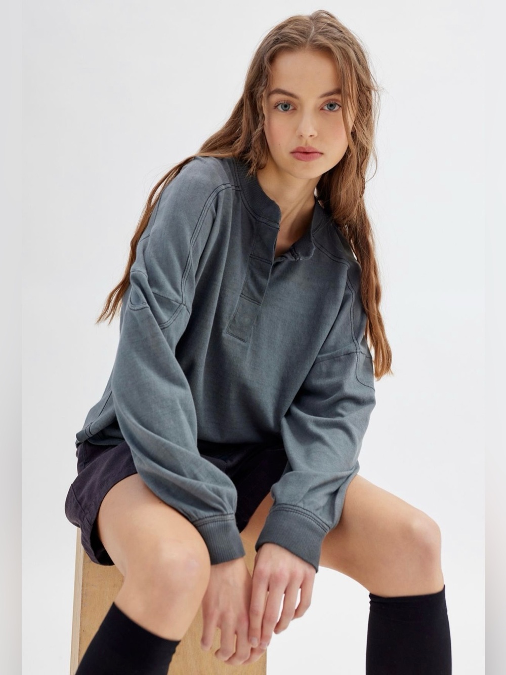 Urban Outfitters BDG Asher Oversized Henley Top Grey, size S, like new!